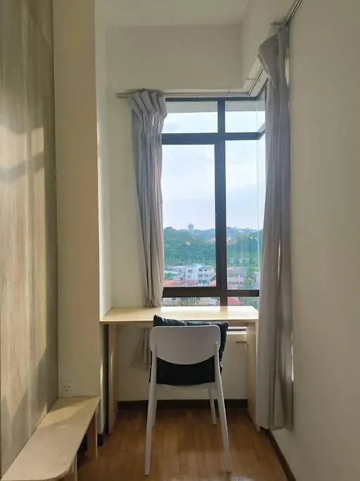 Spacious 4Br Condo Near Klcc - Travel With Mrt Kuala Lumpur 0*,