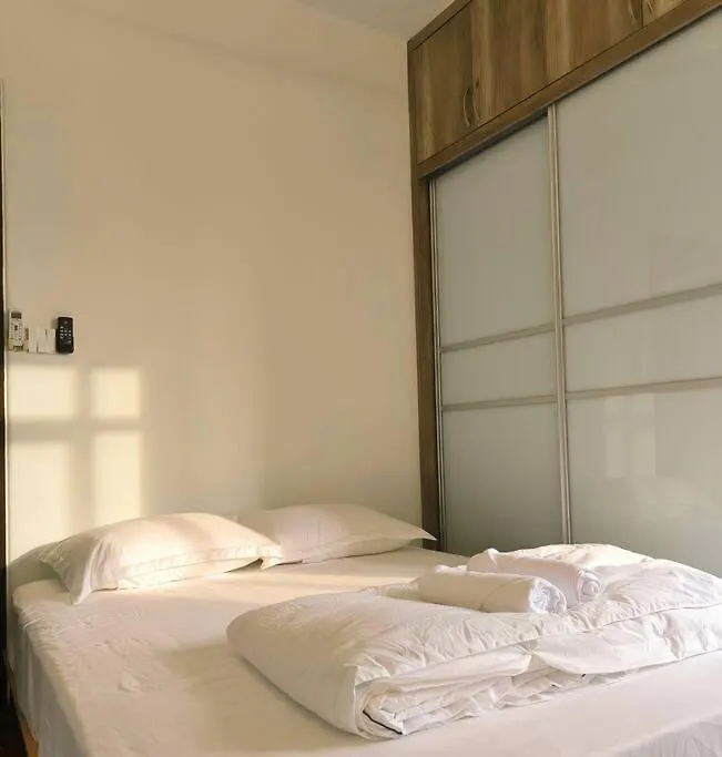 Spacious 4Br Condo Near Klcc - Travel With Mrt Kuala Lumpur